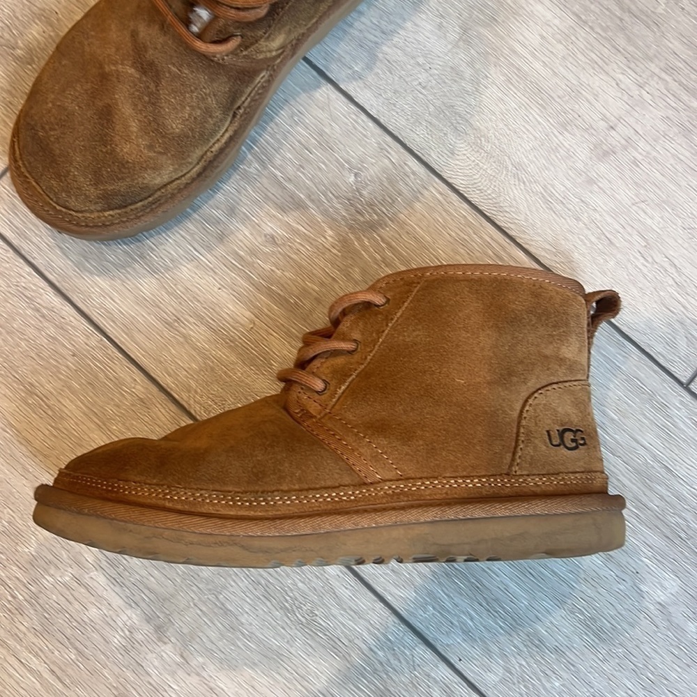 Ugg chestnut Nueumal tie suede sheepskin suede winter boots size 5/6 - Picture 6 of 12